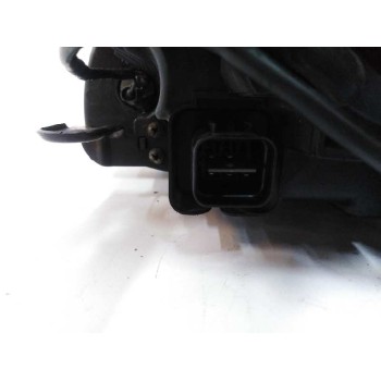 Recambio de faro derecho para kia carens 2.0 turbodiesel cat referencia OEM IAM 0K2FA51020R PARA PULIR 