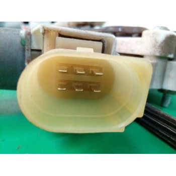 Recambio de elevalunas delantero derecho para bmw serie 1 berlina (e81/e87) 120d referencia OEM IAM FUNDA 6927028 