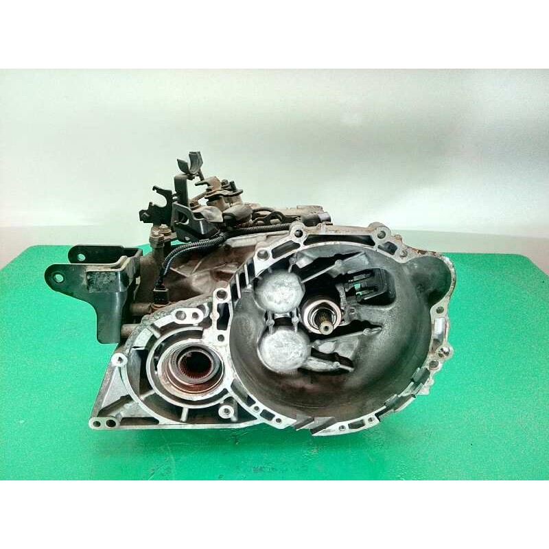 Recambio de caja cambios para kia sportage 2.0 crdi referencia OEM IAM S714JE  