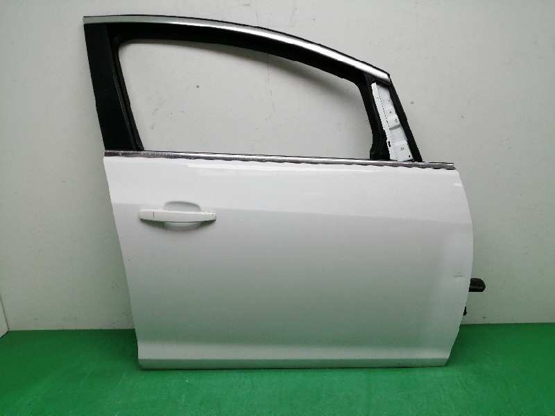 Recambio de puerta delantera derecha para opel astra j lim. 4türig 1.6 cdti dpf referencia OEM IAM Recambio de puerta delantera derecha para opel astra j lim. 4türig 1.6 cdti dpf referencia OEM IAM