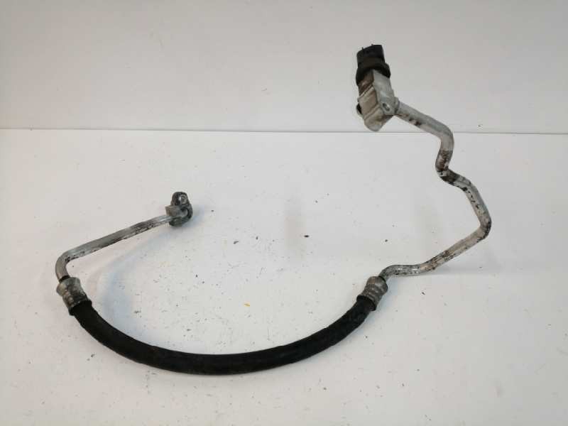 Recambio de tubos aire acondicionado para toyota avensis berlina (t25) 2.0 turbodiesel cat referencia OEM IAM   