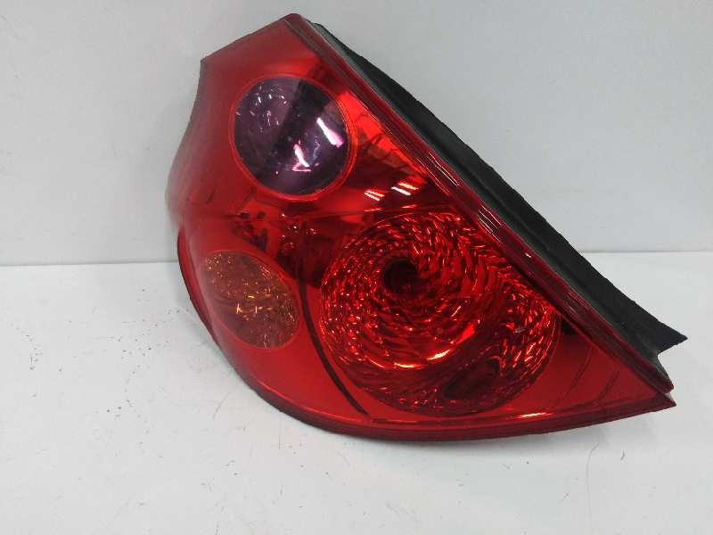 Recambio de piloto trasero izquierdo para kia cee´d 1.4 cat referencia OEM IAM 924011H0 Recambio de piloto trasero izquierdo para kia cee´d 1.4 cat referencia OEM IAM 924011H0