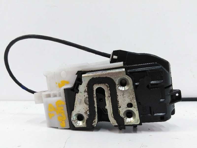 Recambio de cerradura puerta trasera derecha para kia cee´d 1.4 cat referencia OEM IAM 814201H000 Recambio de cerradura puerta trasera derecha para kia cee´d 1.4 cat referencia OEM IAM 814201H000