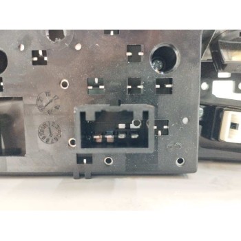 Recambio de luz interior para kia stonic (ybcuv) 1.2 cat referencia OEM IAM 92800F2000  