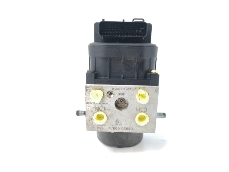 Recambio de abs para nissan terrano/terrano.ii (r20) 2.7 turbodiesel referencia OEM IAM 476600X820 0265215457 Recambio de abs para nissan terrano/terrano.ii (r20) 2.7 turbodiesel referencia OEM IAM 476600X820 0265215457