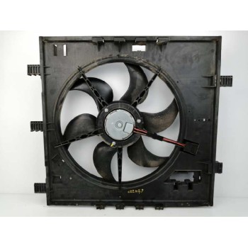 Recambio de electroventilador para mercedes-benz vito marco polo (638) 112 cdi referencia OEM IAM 6385002093 SOPORTE DAÑADO 