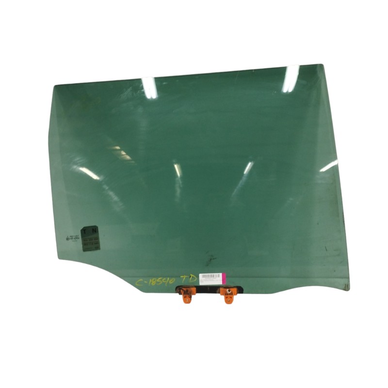 Recambio de luna trasera derecha para nissan terrano/terrano.ii (r20) ve (5-ptas.) referencia OEM IAM   