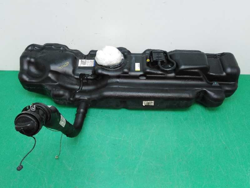Recambio de deposito combustible para volkswagen crafter caja cerrada 2.0 tdi referencia OEM IAM A9064712801 Recambio de deposito combustible para volkswagen crafter caja cerrada 2.0 tdi referencia OEM IAM A9064712801