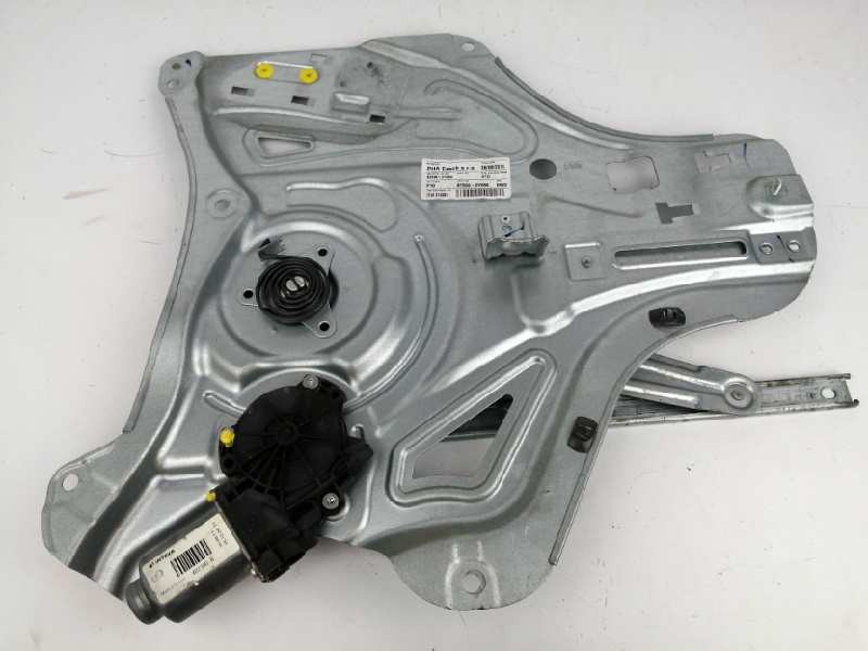 Recambio de elevalunas delantero derecho para hyundai ix35 1.7 crdi cat referencia OEM IAM 824802Y000  