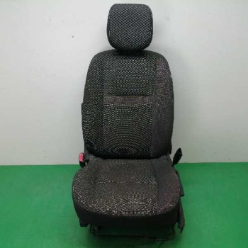 ASIENTO DELANTERO IZQUIERDO 