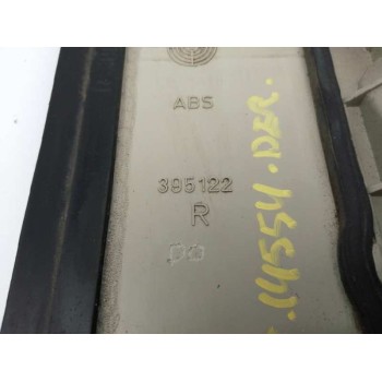 Recambio de piloto trasero derecho interior para opel senator b 3.0 cat referencia OEM IAM 395122  