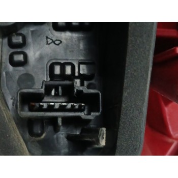 Recambio de piloto trasero derecho para peugeot 207 1.4 hdi referencia OEM IAM 9686565980  