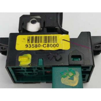 Recambio de mando elevalunas delantero derecho para hyundai i20 active 1.0 tgdi cat referencia OEM IAM 93580C8000  