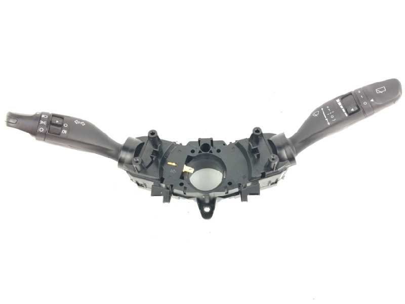 Recambio de mando multifuncion para hyundai i20 active 1.0 tgdi cat referencia OEM IAM 93403C8351 Recambio de mando multifuncion para hyundai i20 active 1.0 tgdi cat referencia OEM IAM 93403C8351