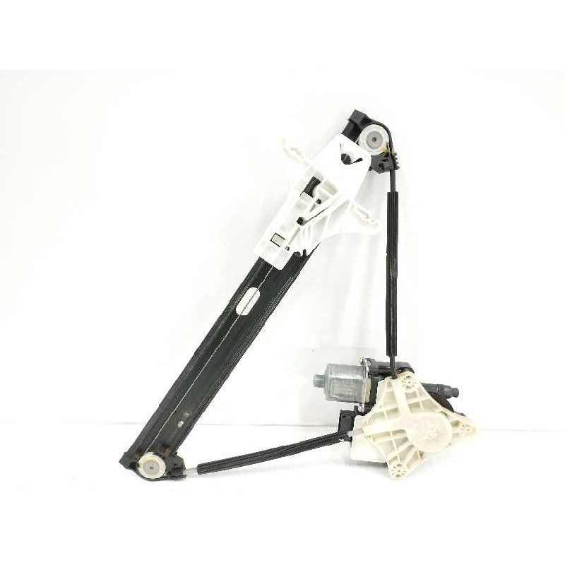 ELEVALUNAS TRASERO DERECHO 5Q0959408