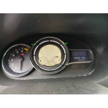 renault megane iii berlina 5 p del año 2008