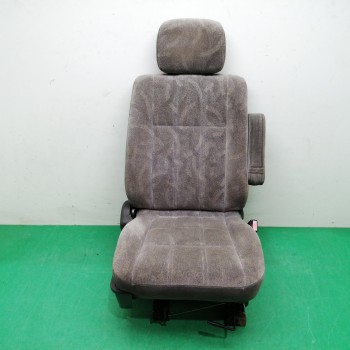 ASIENTO DELANTERO DERECHO 