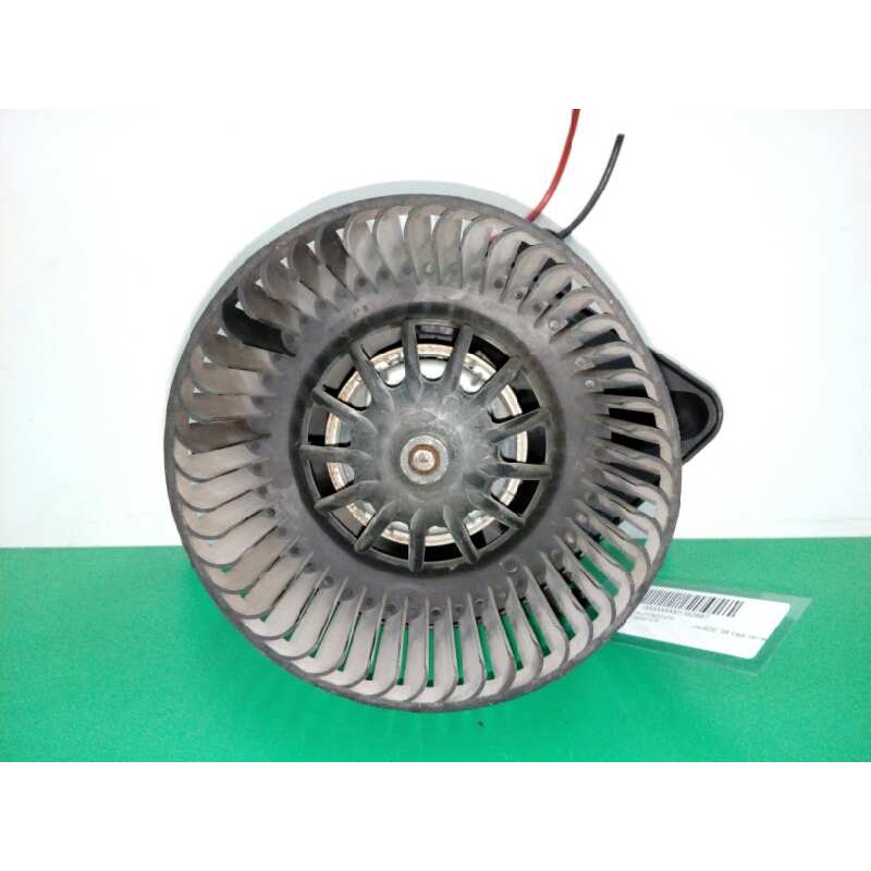 Recambio de motor calefaccion para renault master desde ´98 caja cerrada, techo ´´maxi´´ l3h3 rs 4078 referencia OEM IAM F359964