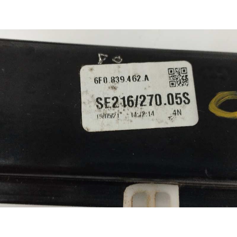 ELEVALUNAS TRASERO DERECHO 5Q0959408