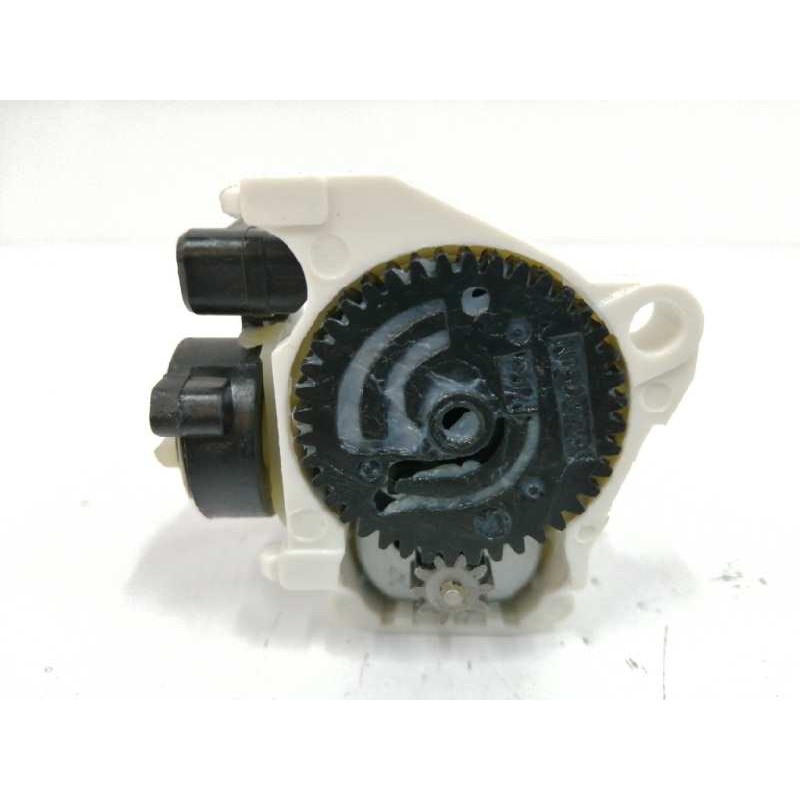 Recambio de motor cierre centralizado porton para renault clio ii fase ii (b/cb0) dynamique referencia OEM IAM 8200060917  