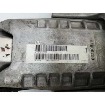 Recambio de columna direccion para volvo s40 berlina 2.0 diesel cat referencia OEM IAM P31202252 31202252 