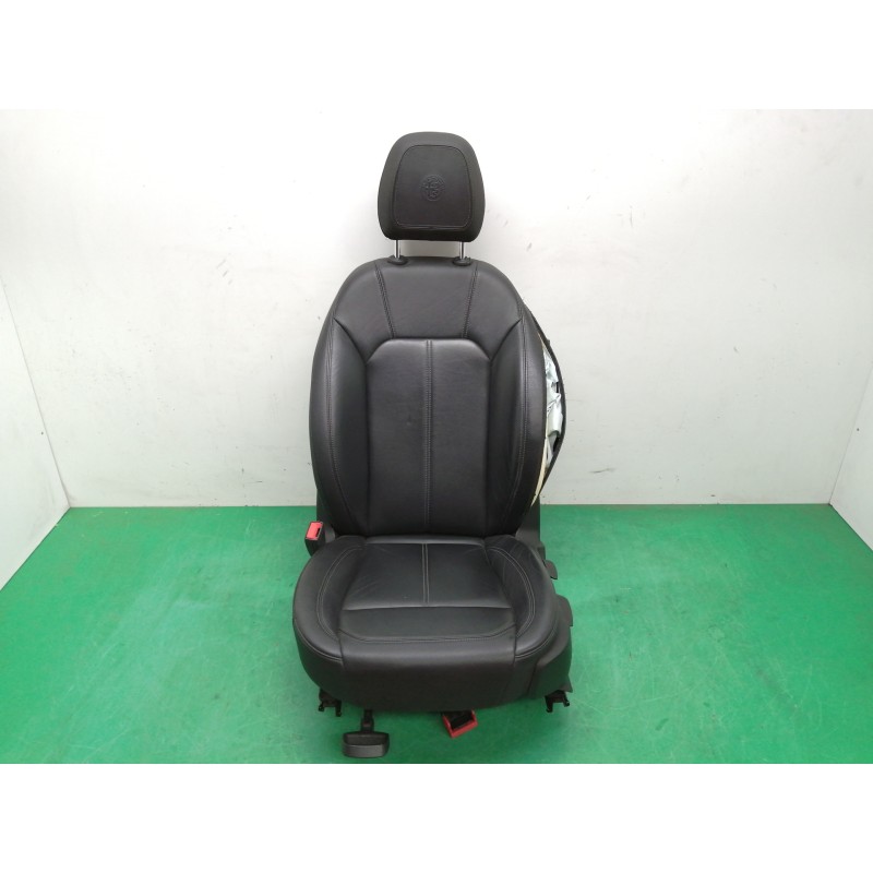 Recambio de asiento delantero izquierdo para alfa romeo giulia (952) 2.0 turbo cat referencia OEM IAM  PROTECTOR SALTADO 