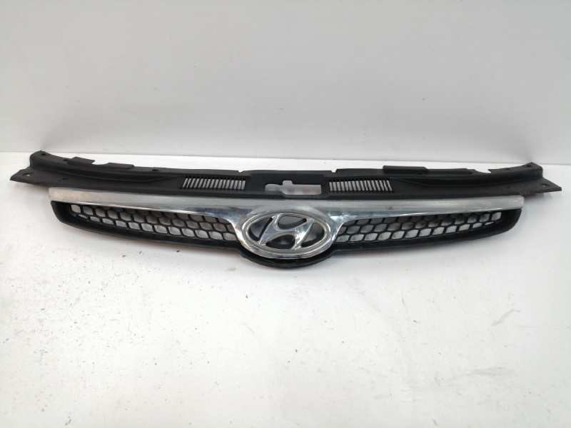 Recambio de rejilla delantera para hyundai i30 1.6 crdi cat referencia OEM IAM 863512L000 Recambio de rejilla delantera para hyundai i30 1.6 crdi cat referencia OEM IAM 863512L000