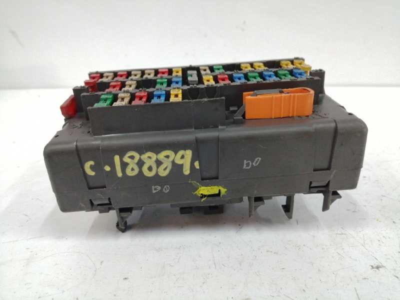 Recambio de caja reles / fusibles para citroën xsara berlina 2.0 hdi exclusive (66kw) referencia OEM IAM 9637687580  