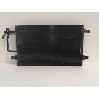 CONDENSADOR / RADIADOR AIRE ACONDICIONADO 4D0260401A 