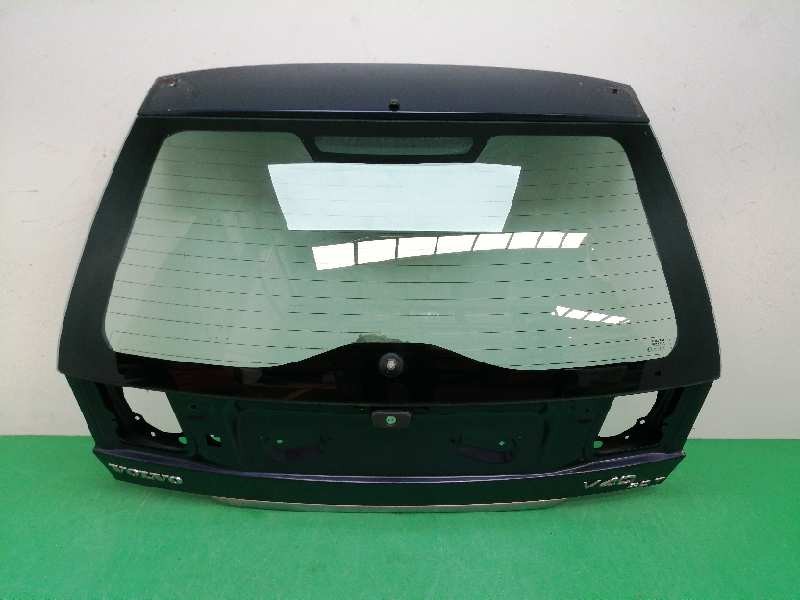 Recambio de porton trasero para volvo v40 familiar 2.0 t referencia OEM IAM 30844361 OBSERVAR FOTOS 