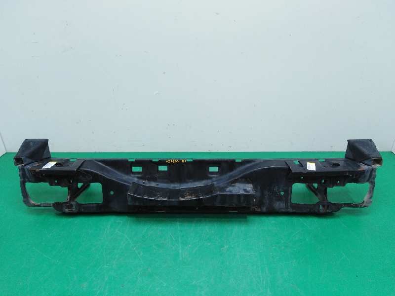 Recambio de refuerzo paragolpes trasero para nissan terrano/terrano.ii (r20) 2.7 turbodiesel referencia OEM IAM   