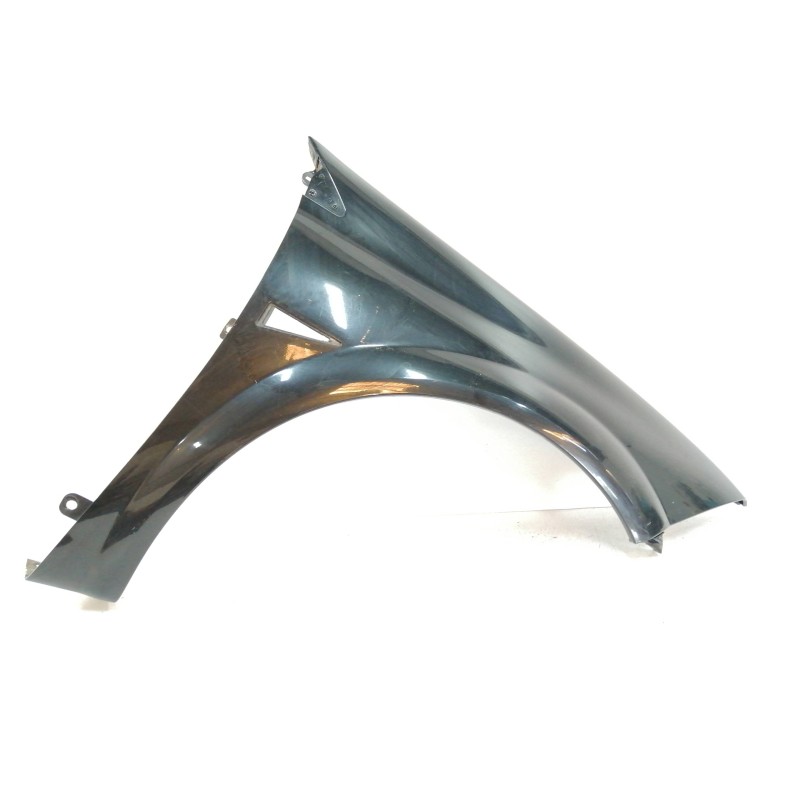 Recambio de aleta delantera derecha para renault megane ii berlina 3p 1.6 16v referencia OEM IAM 8200011077  