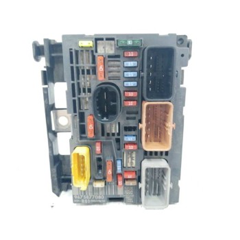 Recambio de caja reles / fusibles para citroën c4 picasso 2.0 hdi fap referencia OEM IAM 9675877080  