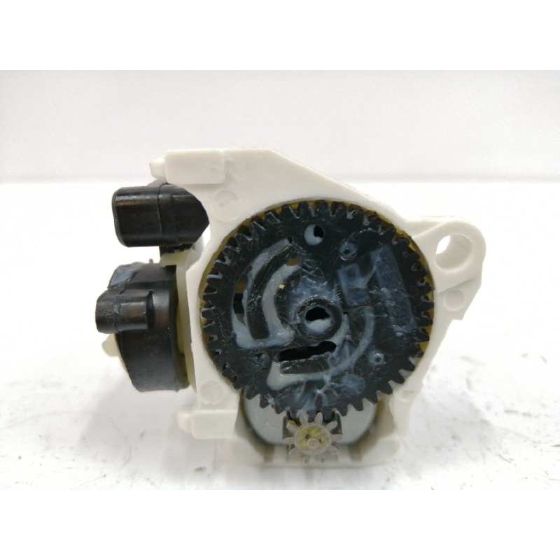 Recambio de motor cierre centralizado porton para renault clio ii fase ii (b/cb0) dynamique referencia OEM IAM 8200060917  