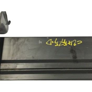 Recambio de faldon lateral para mitsubishi l200 / triton (kj_, kk_, kl_) 2.2 di-d 4wd referencia OEM IAM  LADO DERECHO 