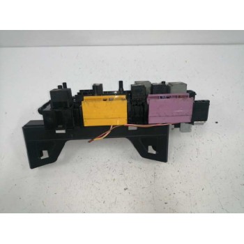 Recambio de caja reles / fusibles para mercedes-benz clase e coupe (w207) 2.1 cdi e220 referencia OEM IAM 016706581A  