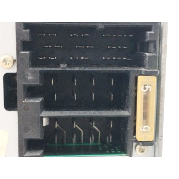 Recambio de sistema audio / radio cd para seat cordoba berlina (6k2) 1.4 referencia OEM IAM 6K0035152A 02011860330 