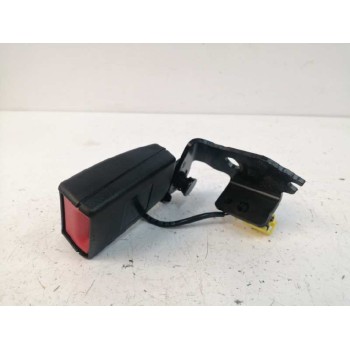 ENGANCHE CINTURON DERECHO A2048601069 TRASERO 608277200B