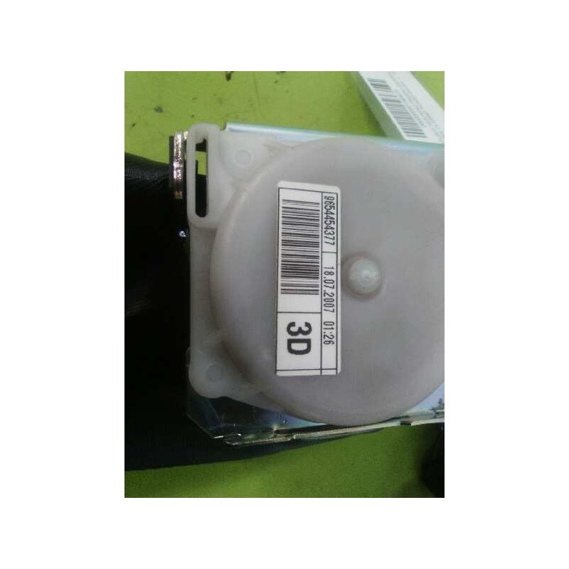 CINTURON SEGURIDAD TRASERO DERECHO TERCERA FILA