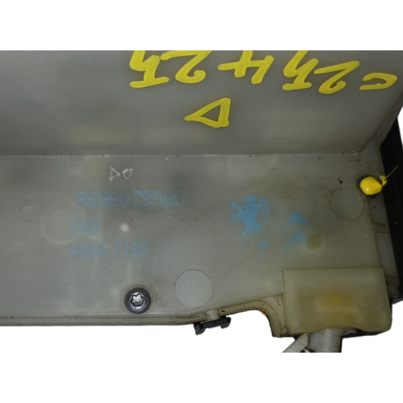 CERRADURA PUERTA DELANTERA DERECHA