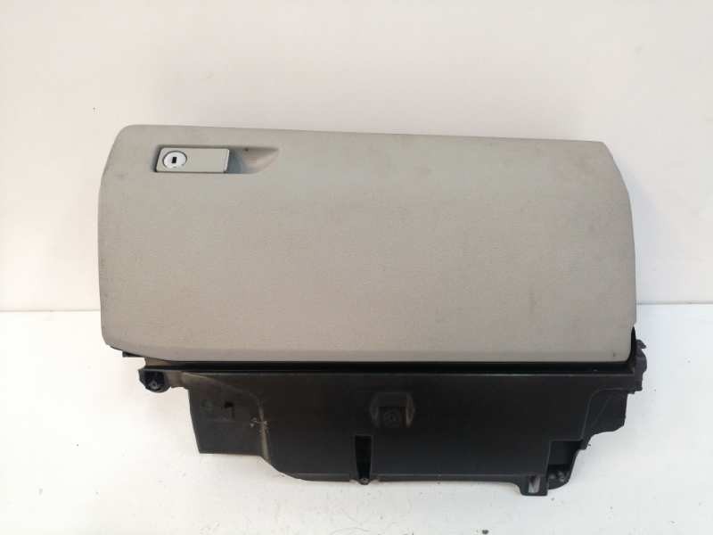 Recambio de guantera para mercedes-benz clase e coupe (w207) 2.1 cdi e220 referencia OEM IAM A2076800091 Recambio de guantera para mercedes-benz clase e coupe (w207) 2.1 cdi e220 referencia OEM IAM A2076800091