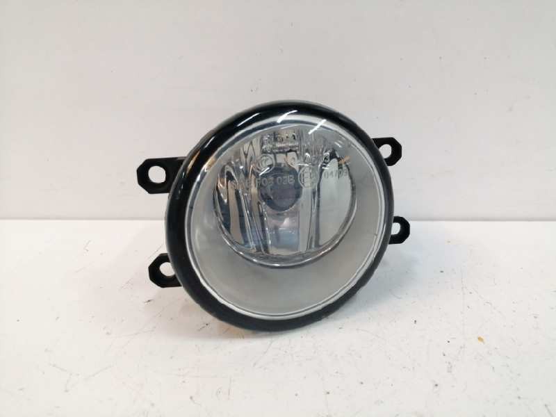 Recambio de faro antiniebla izquierdo para toyota auris 2.0 d-4d cat referencia OEM IAM 812200D041 Recambio de faro antiniebla izquierdo para toyota auris 2.0 d-4d cat referencia OEM IAM 812200D041