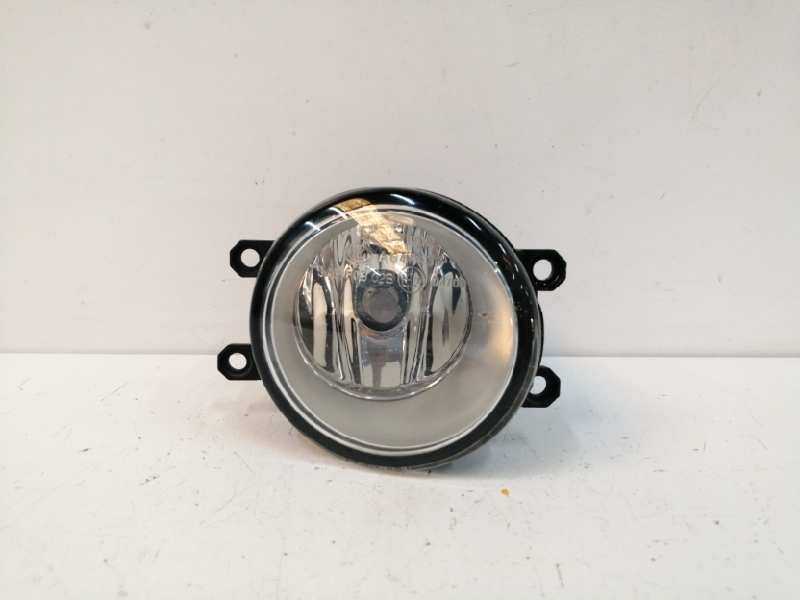 Recambio de faro antiniebla derecho para toyota auris 2.0 d-4d cat referencia OEM IAM 812100D041  