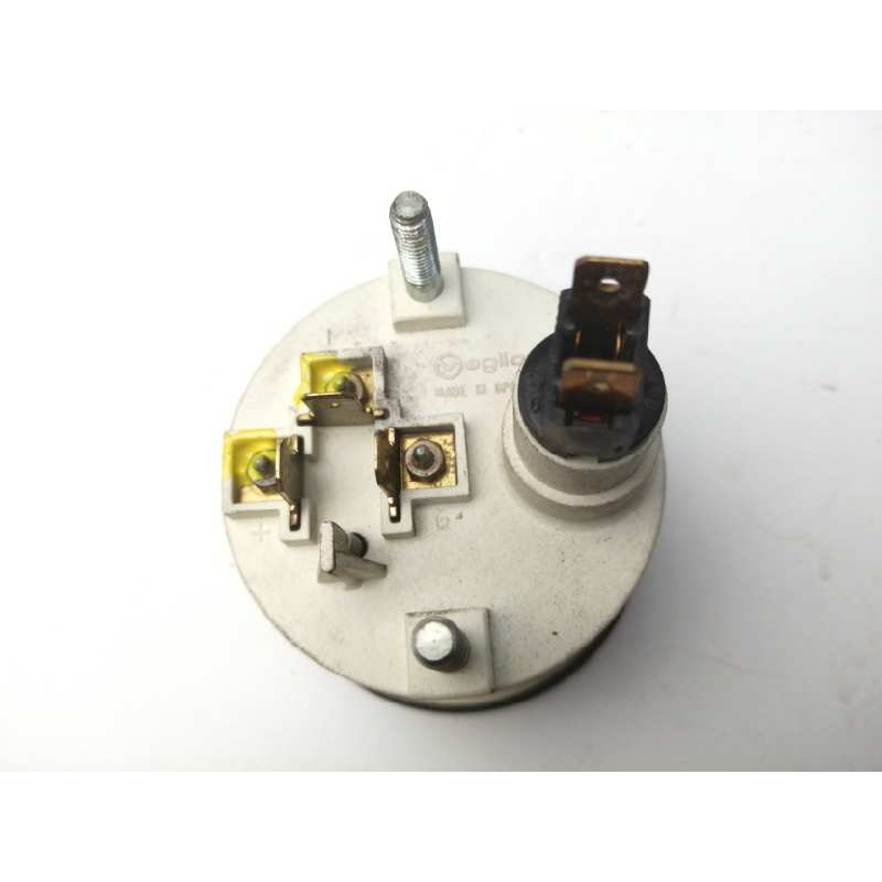 CUADRO INSTRUMENTOS COMBUSTIBLE 19678001