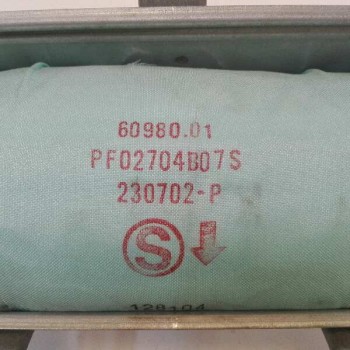 Recambio de airbag delantero derecho para toyota corolla (e12) 2.0 d-4d linea sol berlina referencia OEM IAM 6098001 PF02704B07S