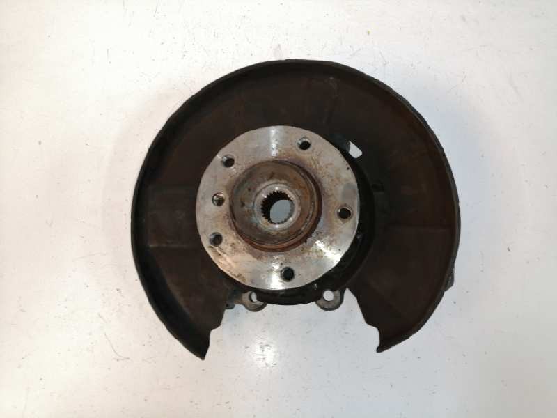 Recambio de mangueta trasera izquierda para bmw serie 3 berlina (e90) 2.0 turbodiesel cat referencia OEM IAM 6761579 Recambio de mangueta trasera izquierda para bmw serie 3 berlina (e90) 2.0 turbodiesel cat referencia OEM IAM 6761579