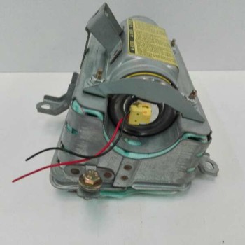 Recambio de airbag delantero derecho para toyota corolla (e12) 2.0 d-4d linea sol berlina referencia OEM IAM 6098001 PF02704B07S