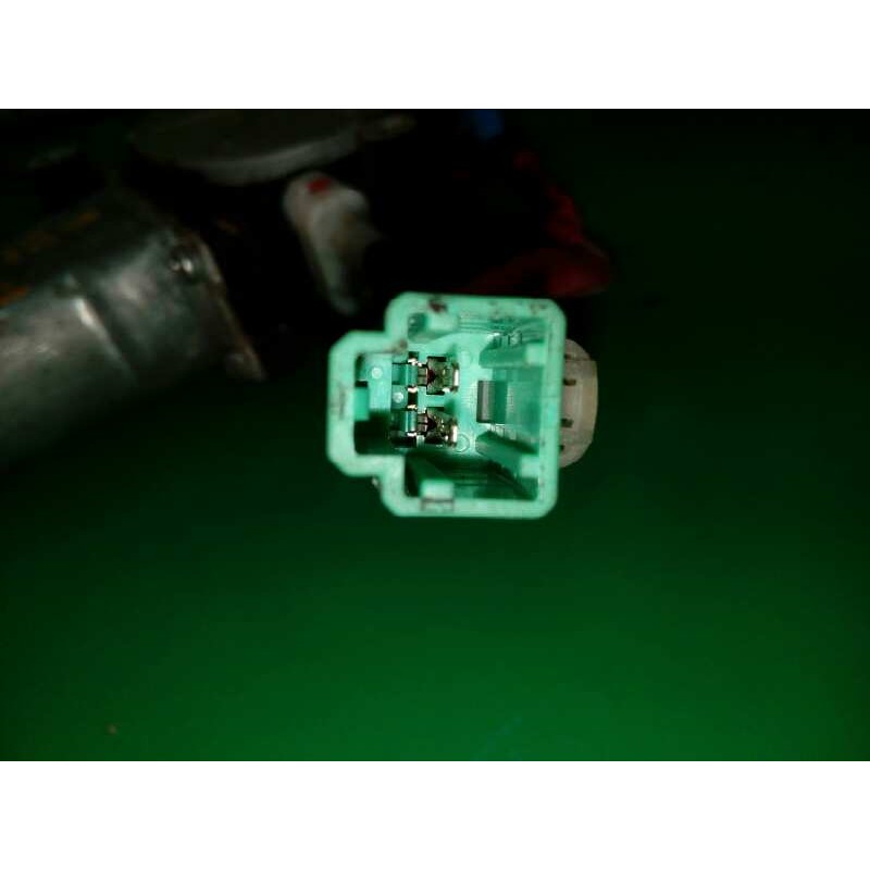 ELEVALUNAS TRASERO DERECHO 72710S9A013