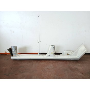 Recambio de estribos laterales para peugeot 309 gld referencia OEM IAM   