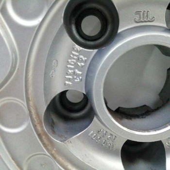 Recambio de llanta para seat toledo (1m2) 2.3 vr5 referencia OEM IAM 1M0601025F 7JX16H2 ET42 